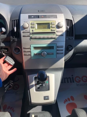 Toyota Corolla verso 1.8 AVTOMAT , снимка 10