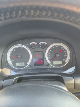 VW Golf | Mobile.bg    4