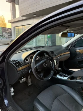 Mercedes-Benz E 320, снимка 13
