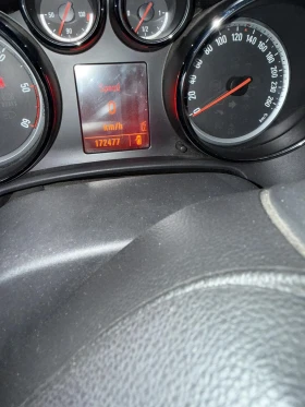 Opel Astra 1, 7 CDTI, снимка 9