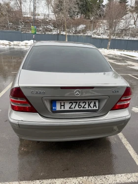 Mercedes-Benz C 220, снимка 3