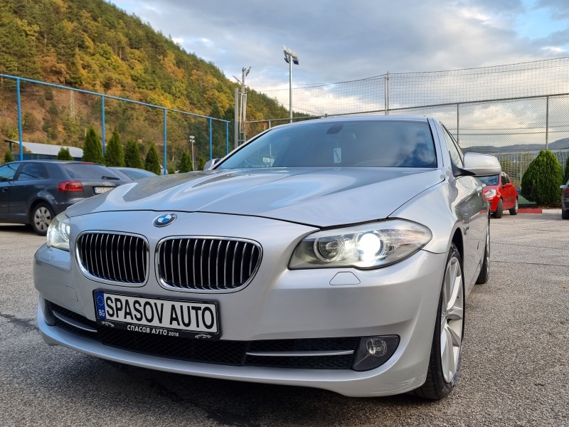 BMW 530 3.0 Avtomat/Navigacia/Ksenon/Sport, снимка 1 - Автомобили и джипове - 42643751