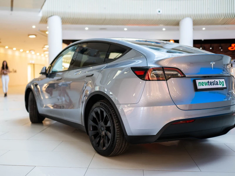 Tesla Model Y Long Range - Удължена Гаранция, снимка 6 - Автомобили и джипове - 46527683