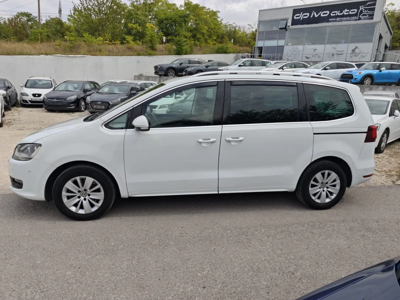 VW Sharan 2.0TDI DSG* ел.врати* автом. паркиране* 7 места* , снимка 2 - Автомобили и джипове - 46967751