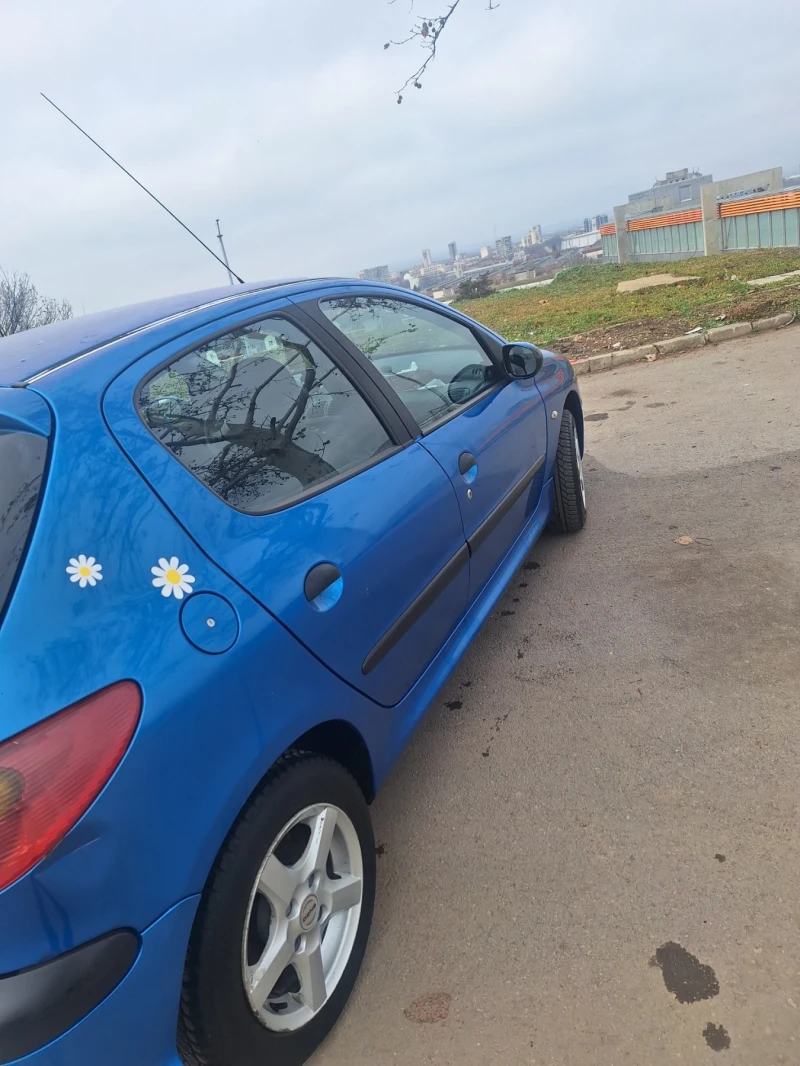 Peugeot 206, снимка 4 - Автомобили и джипове - 48237186