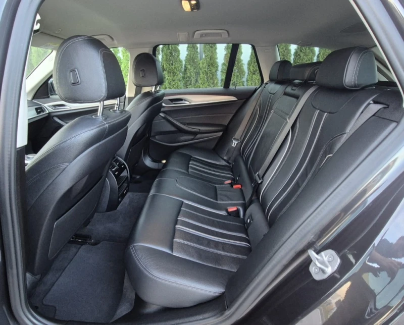 BMW 530 3.0dMild Hybrid, снимка 11 - Автомобили и джипове - 52252750