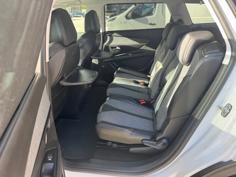 Peugeot 5008 1.2PURE TECH EURO-6 7-MESTA, снимка 15 - Автомобили и джипове - 52314304