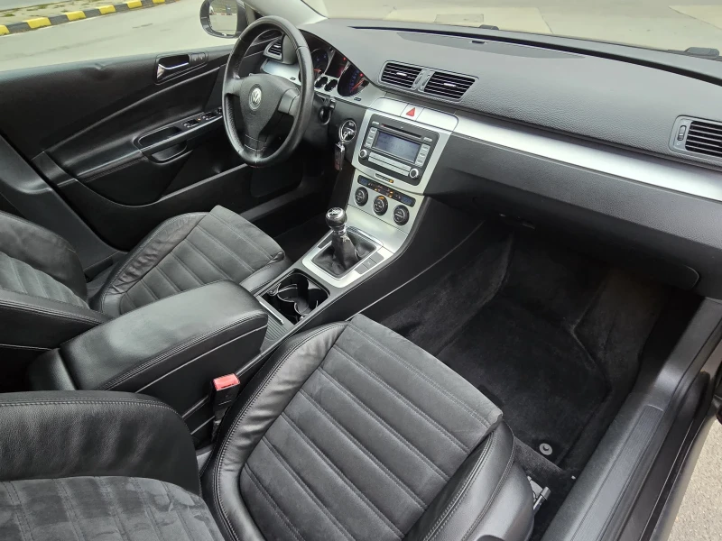 VW Passat 1.9 Топ състояние 2009 година 100% Реални килом , снимка 14 - Автомобили и джипове - 52697757