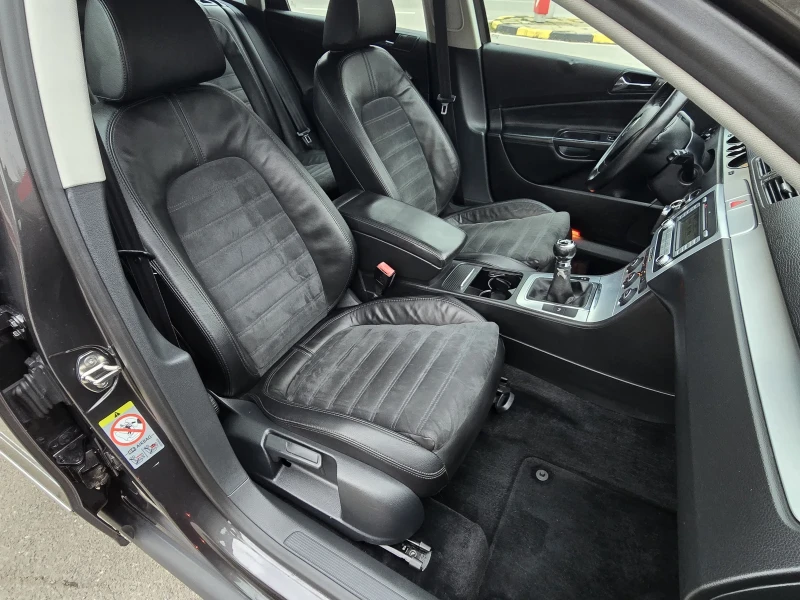 VW Passat 1.9 Топ състояние 2009 година 100% Реални килом , снимка 13 - Автомобили и джипове - 52697757