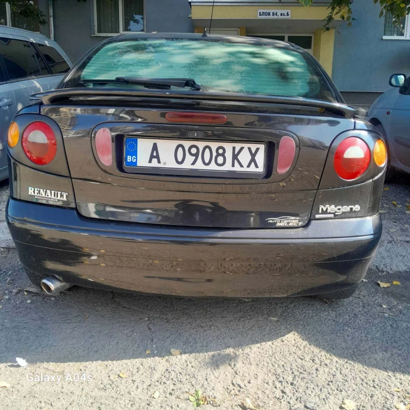 Renault Megane, снимка 3 - Автомобили и джипове - 52732185