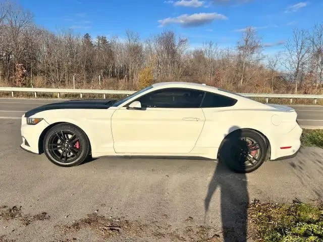 Ford Mustang Fastback EcoBoost, снимка 5 - Автомобили и джипове - 53881115