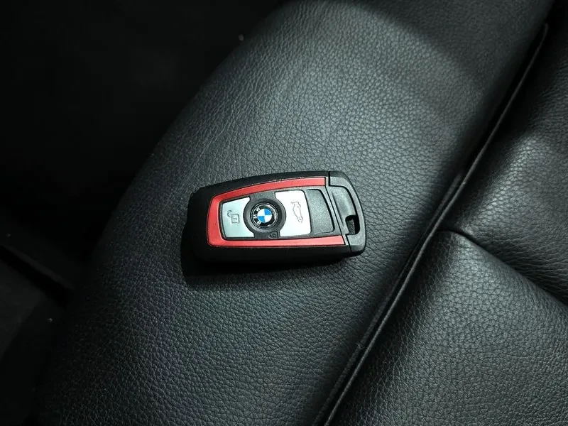BMW 320 328I SPORTS, снимка 16 - Автомобили и джипове - 54923612