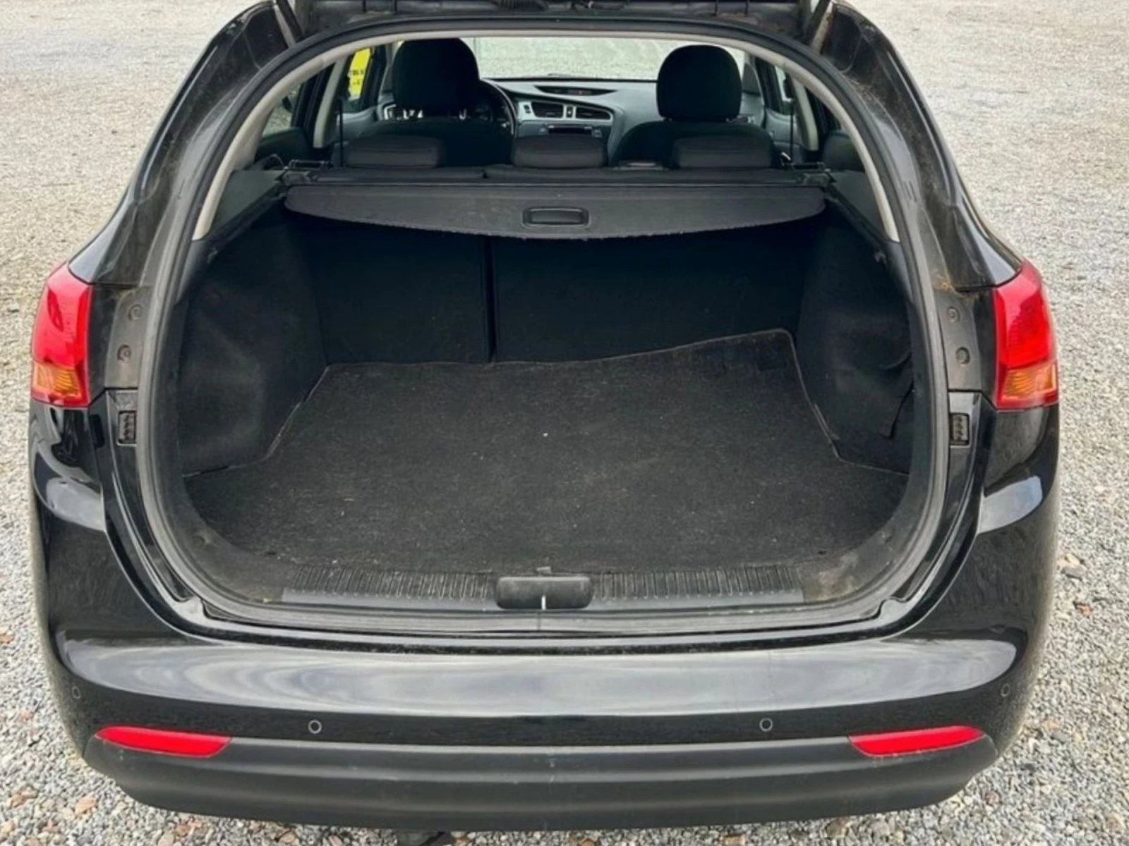 Kia Ceed 1.6 CRDI/ 136hp / Navi / Top - изображение 8
