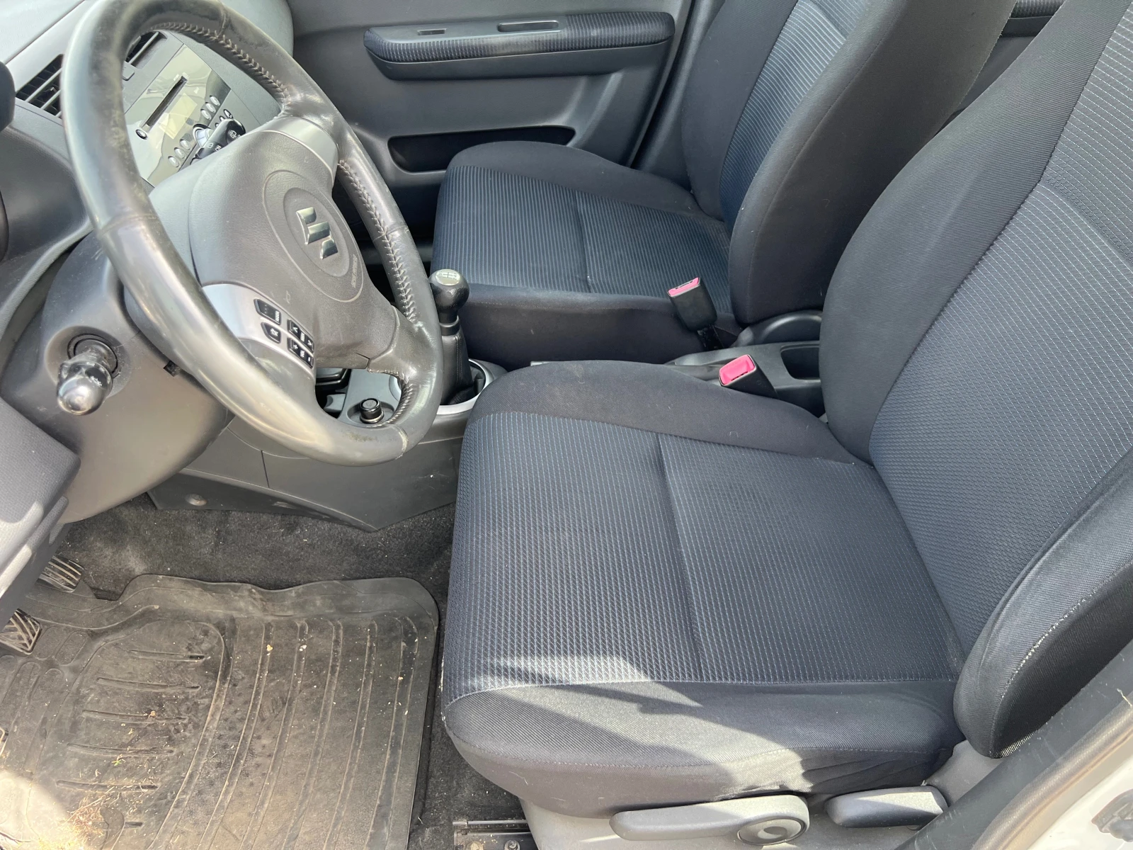 Suzuki Swift 1.3 4Х4 - изображение 9