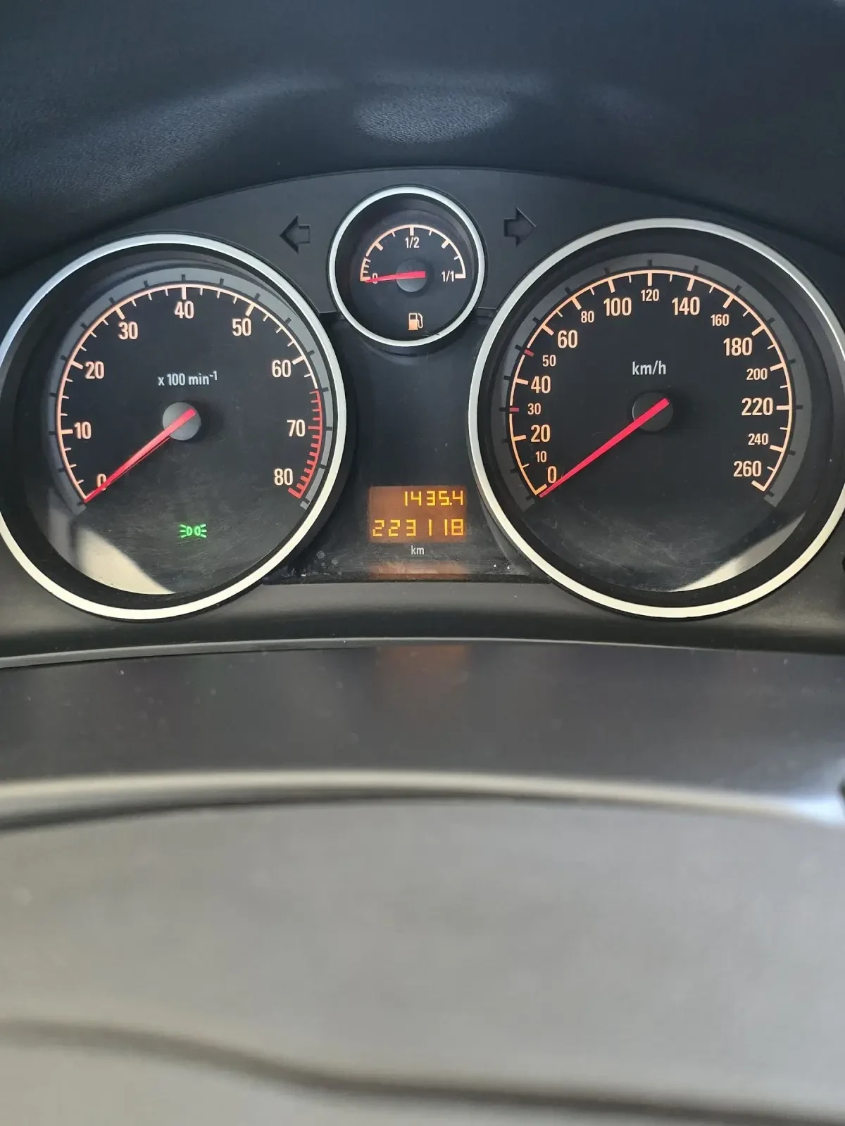 Opel Astra 1.4 - изображение 10