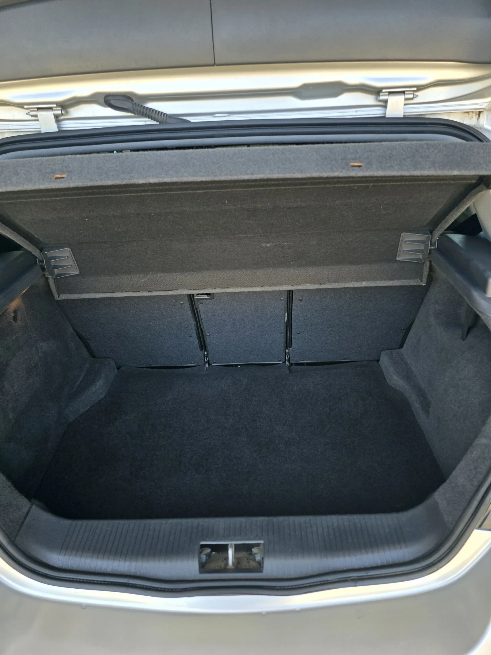 Opel Astra 1.4 - изображение 9