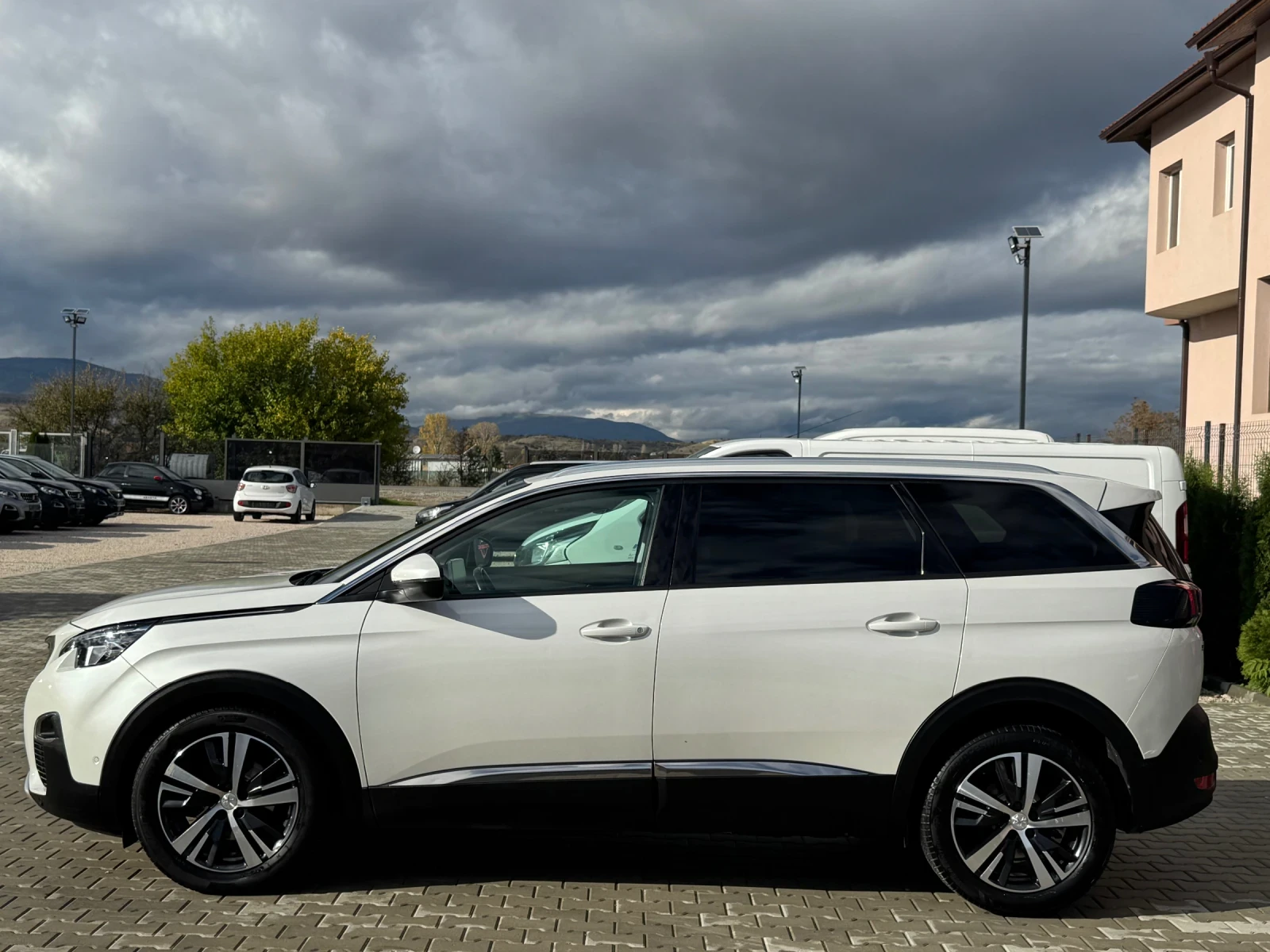Peugeot 5008 1.2PURE TECH EURO-6 7-MESTA | Mobile.bg   2