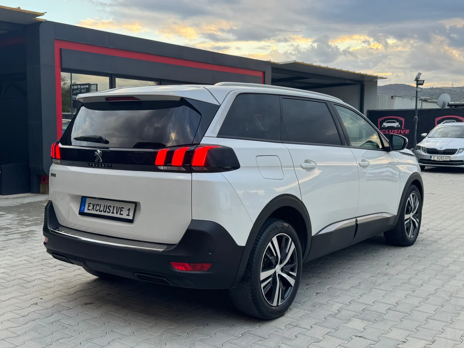 Peugeot 5008 1.2PURE TECH EURO-6 7-MESTA | Mobile.bg � ����������� 5