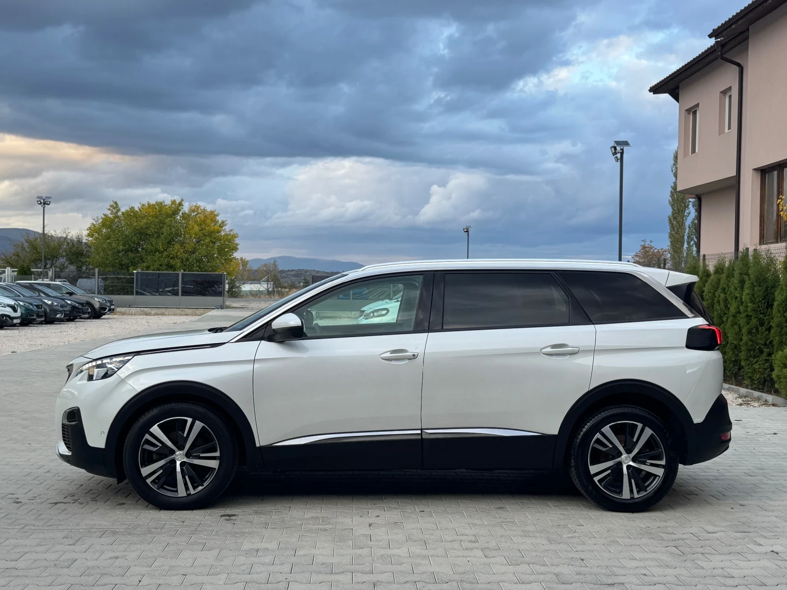 Peugeot 5008 1.2PURE TECH EURO-6 7-MESTA | Mobile.bg � ����������� 2