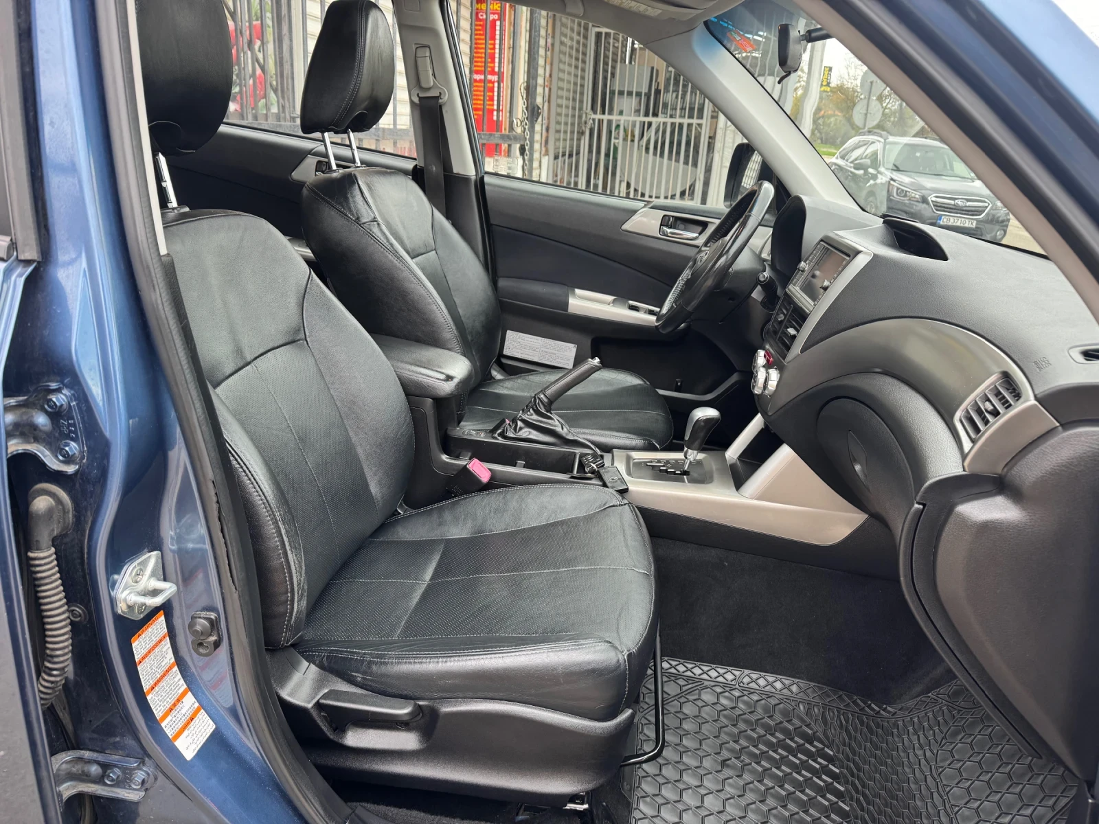 Subaru Forester 2.5 XT   | Mobile.bg   12