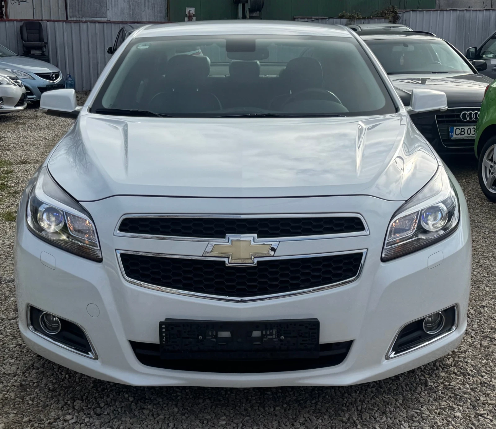 Chevrolet Malibu Изключително запазен автомобил! - изображение 2