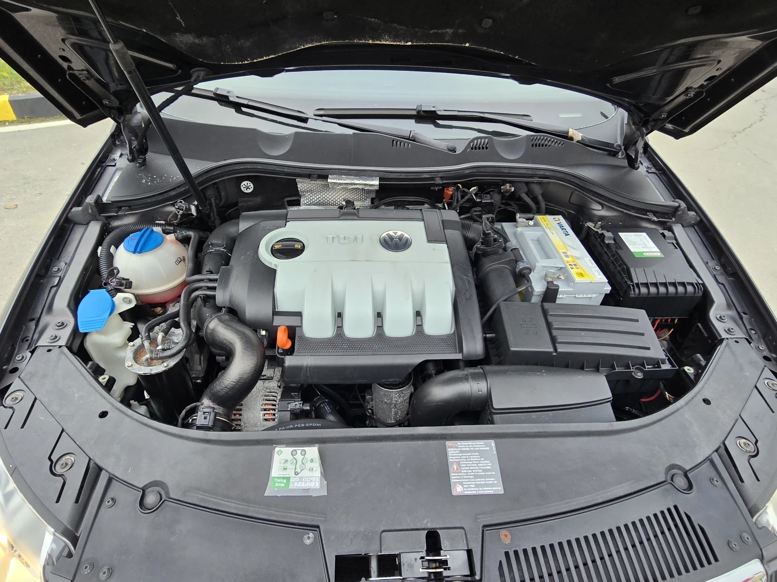 VW Passat 1.9   2009  100%    | Mobile.bg   15