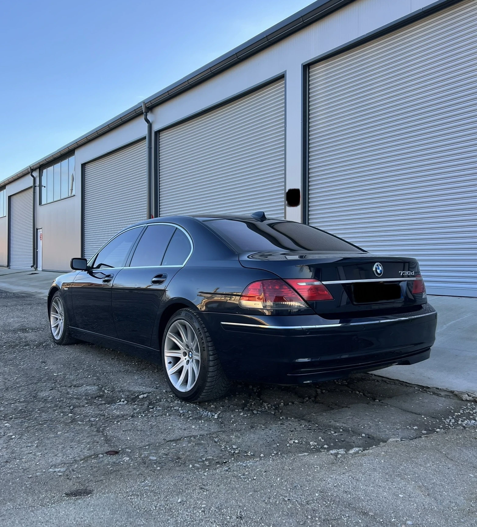 BMW 730  - изображение 2