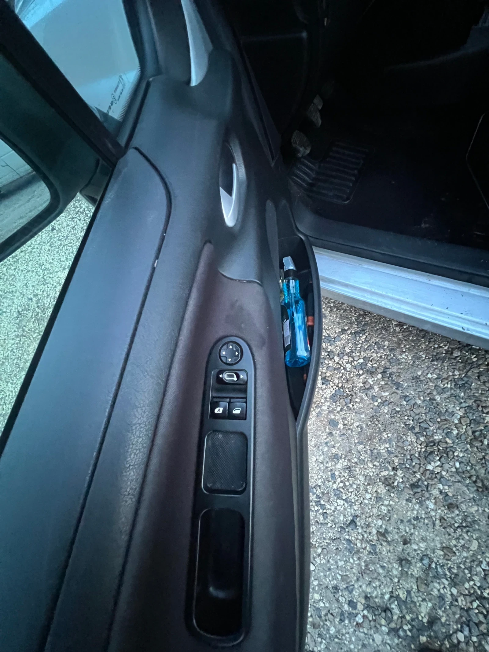 Peugeot 207 1.4 HDi  - изображение 10