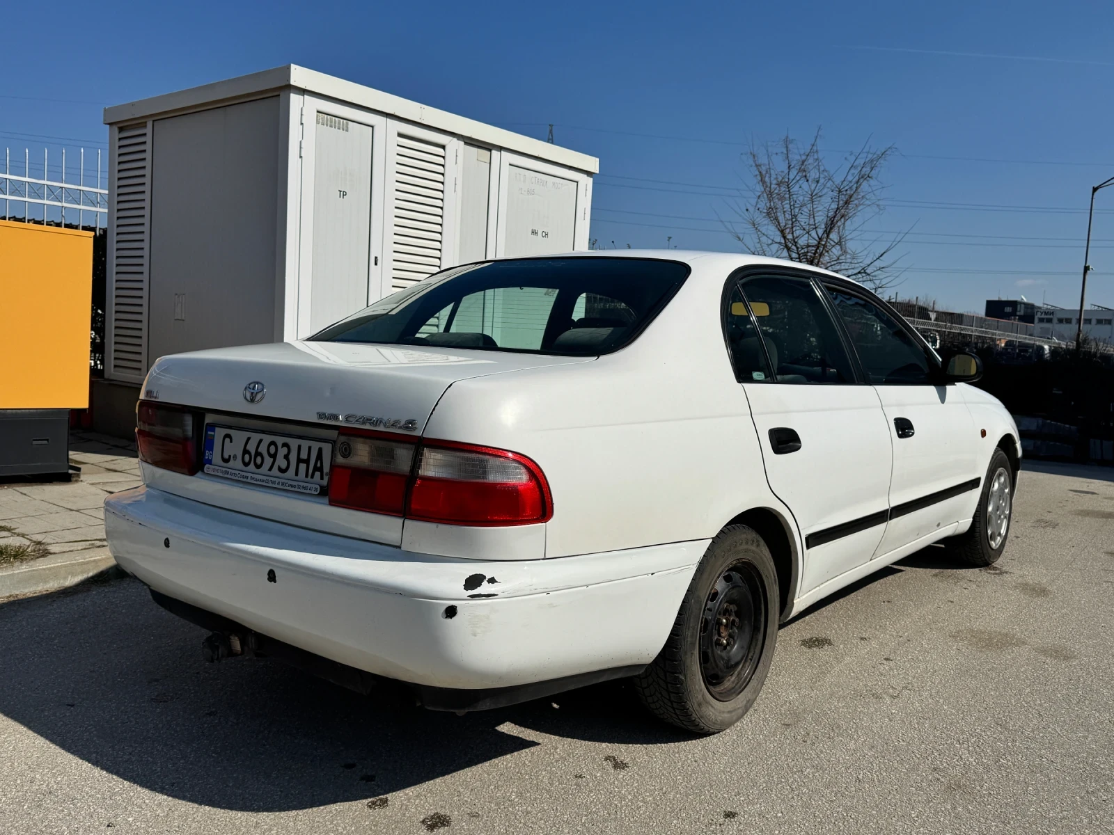 Toyota Carina, снимка 6 - Автомобили и джипове - 53841073