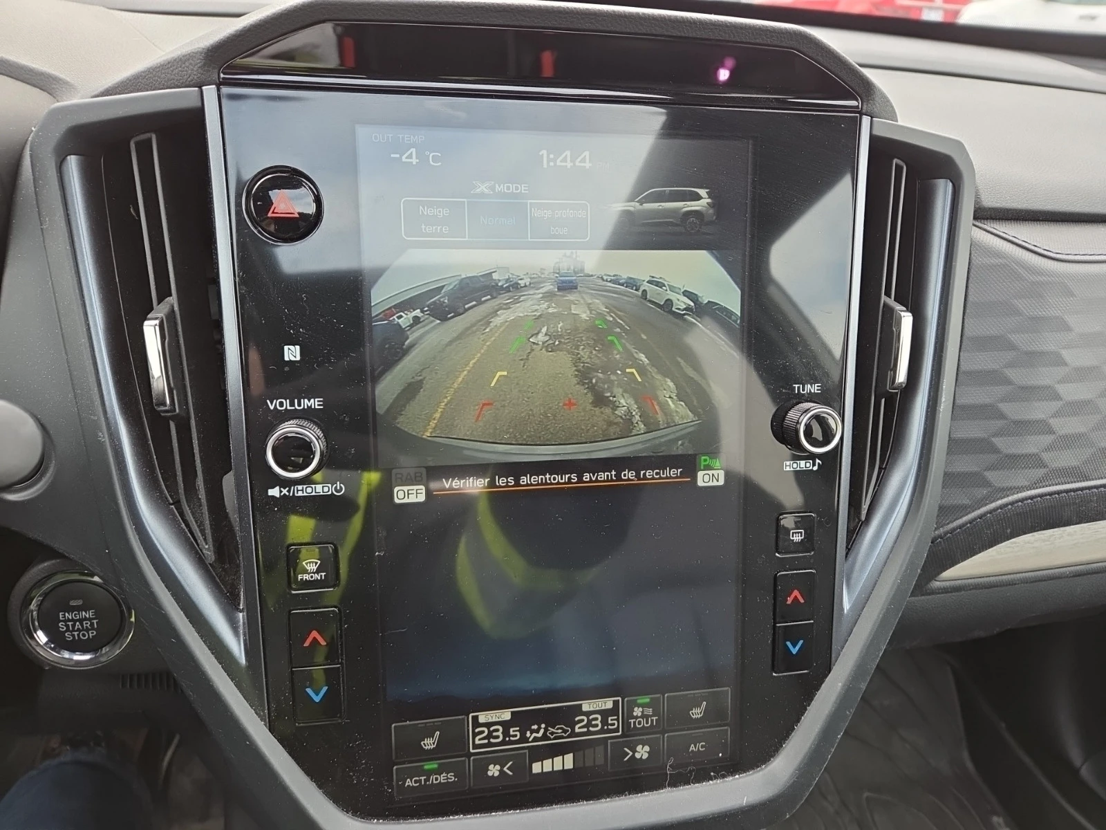 Subaru Forester * * CARFAX * * АВТО КРЕДИТ * * , снимка 9 - Автомобили и джипове - 53890925