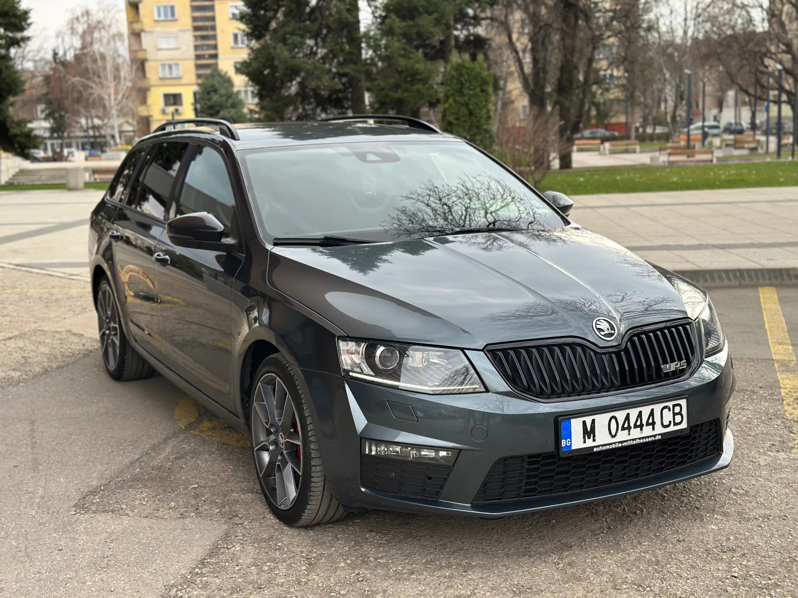 Skoda Octavia VRS DYNAMIC LED CANTON