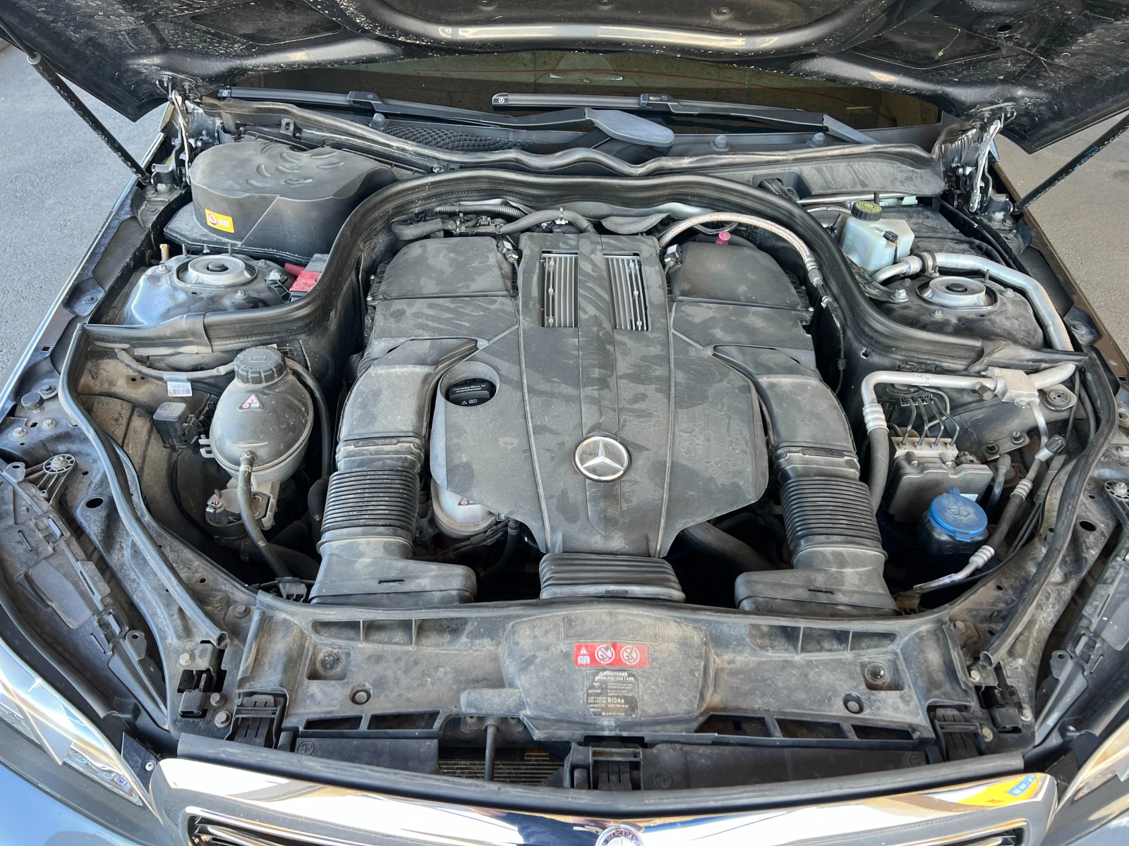 Mercedes-Benz E 400 Реални км !!!, снимка 15 - Автомобили и джипове - 54251877