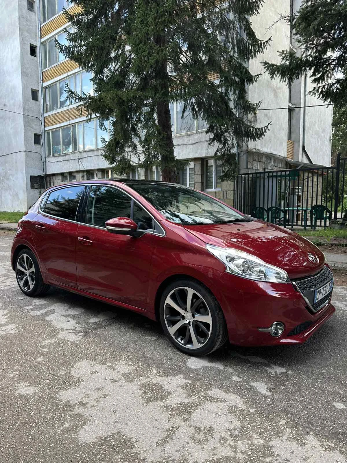 Peugeot 208