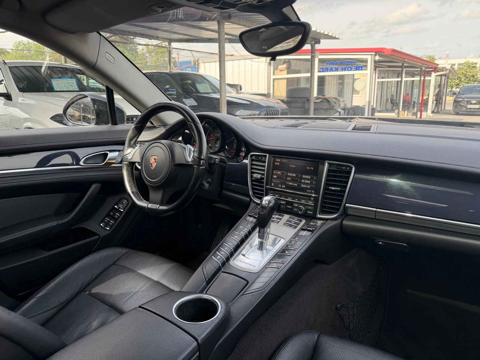 Porsche Panamera 3.0 D, снимка 11 - Автомобили и джипове - 54767182