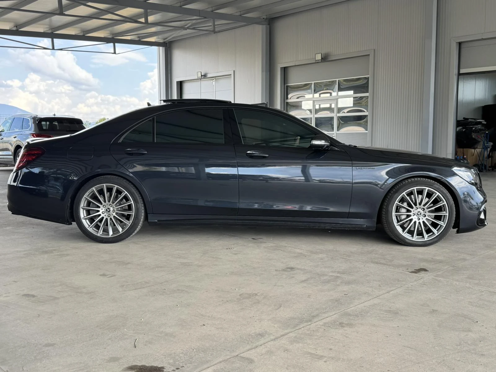 Mercedes-Benz S 500 455ps* L* AMG 63 FACE* 3xTV* DISTR* ПАНО* FULL, снимка 6 - Автомобили и джипове - 55221196