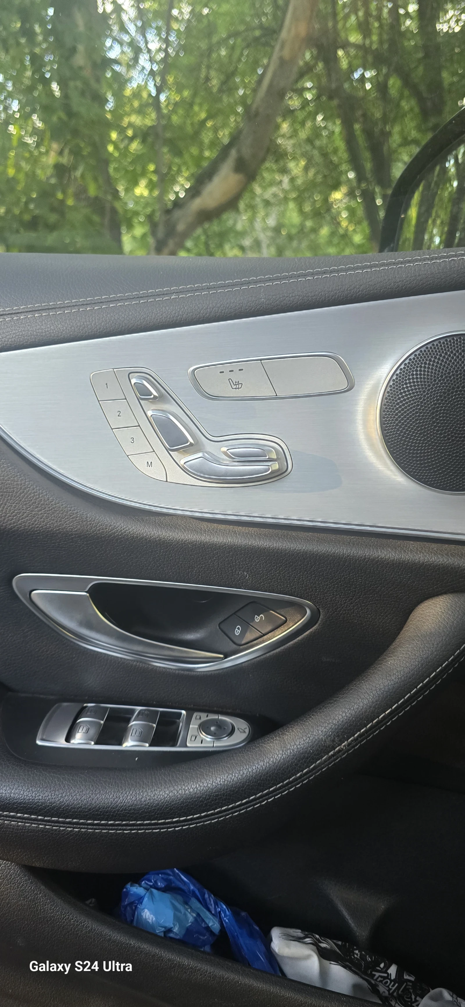 Mercedes-Benz E 300 Спорт, снимка 11 - Автомобили и джипове - 55416874