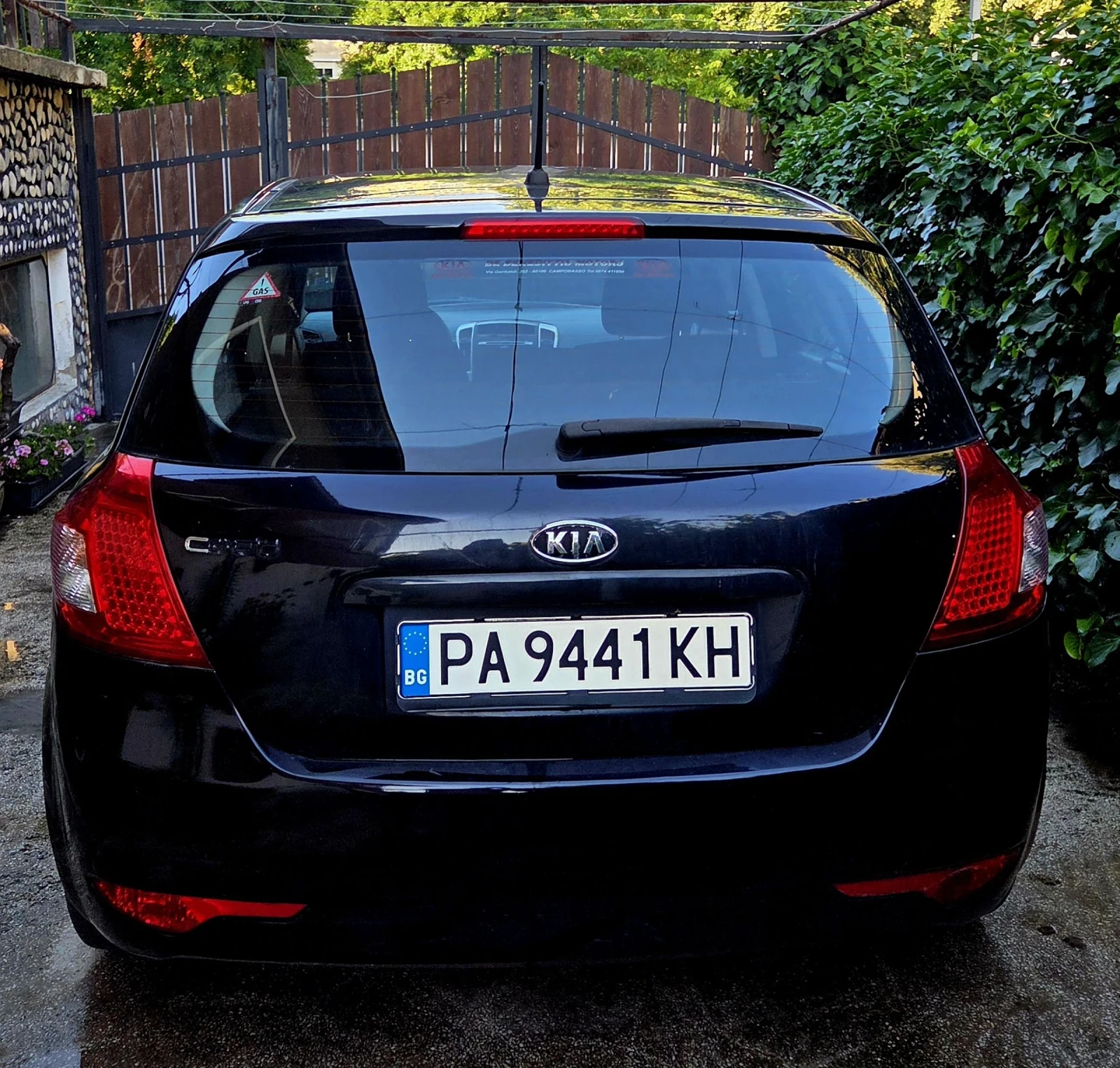 Kia Ceed 1.4 верига / газ, снимка 3 - Автомобили и джипове - 55437512