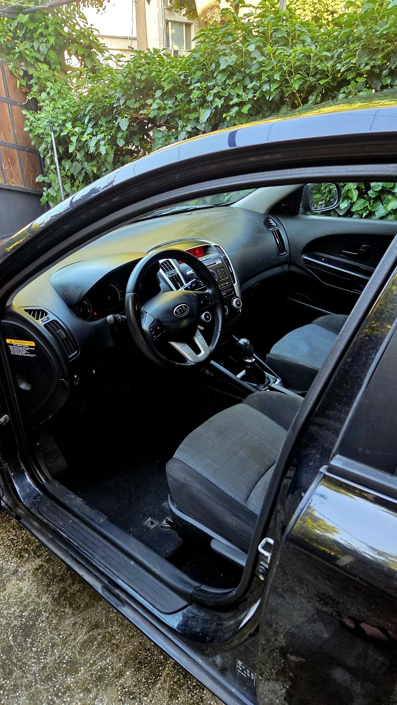 Kia Ceed 1.4 верига / газ, снимка 4 - Автомобили и джипове - 55437512
