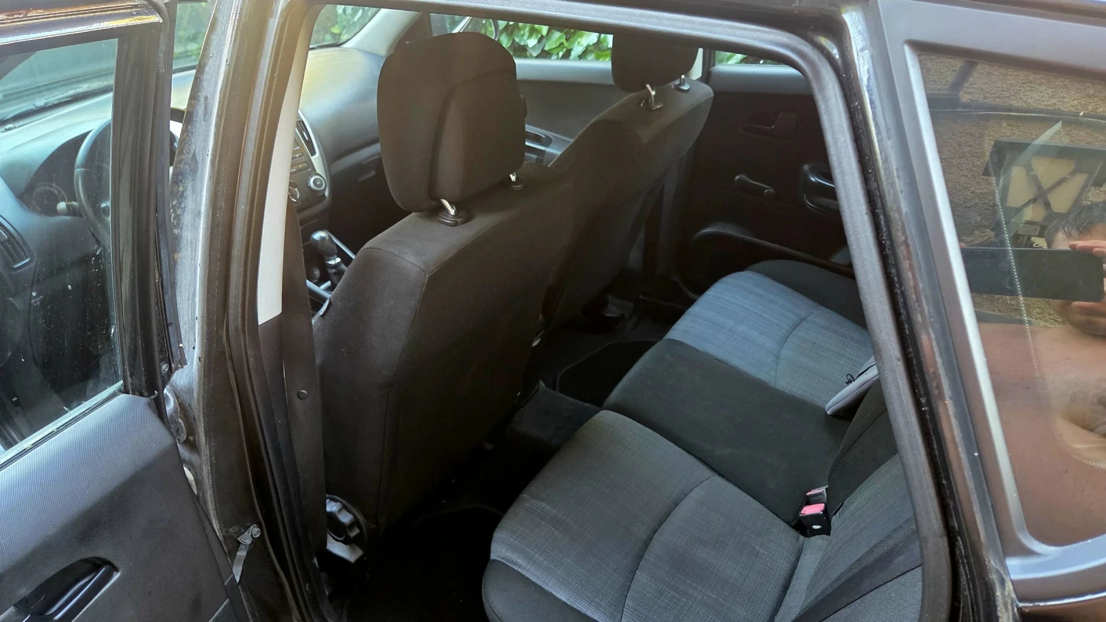 Kia Ceed 1.4 верига / газ, снимка 7 - Автомобили и джипове - 55437512