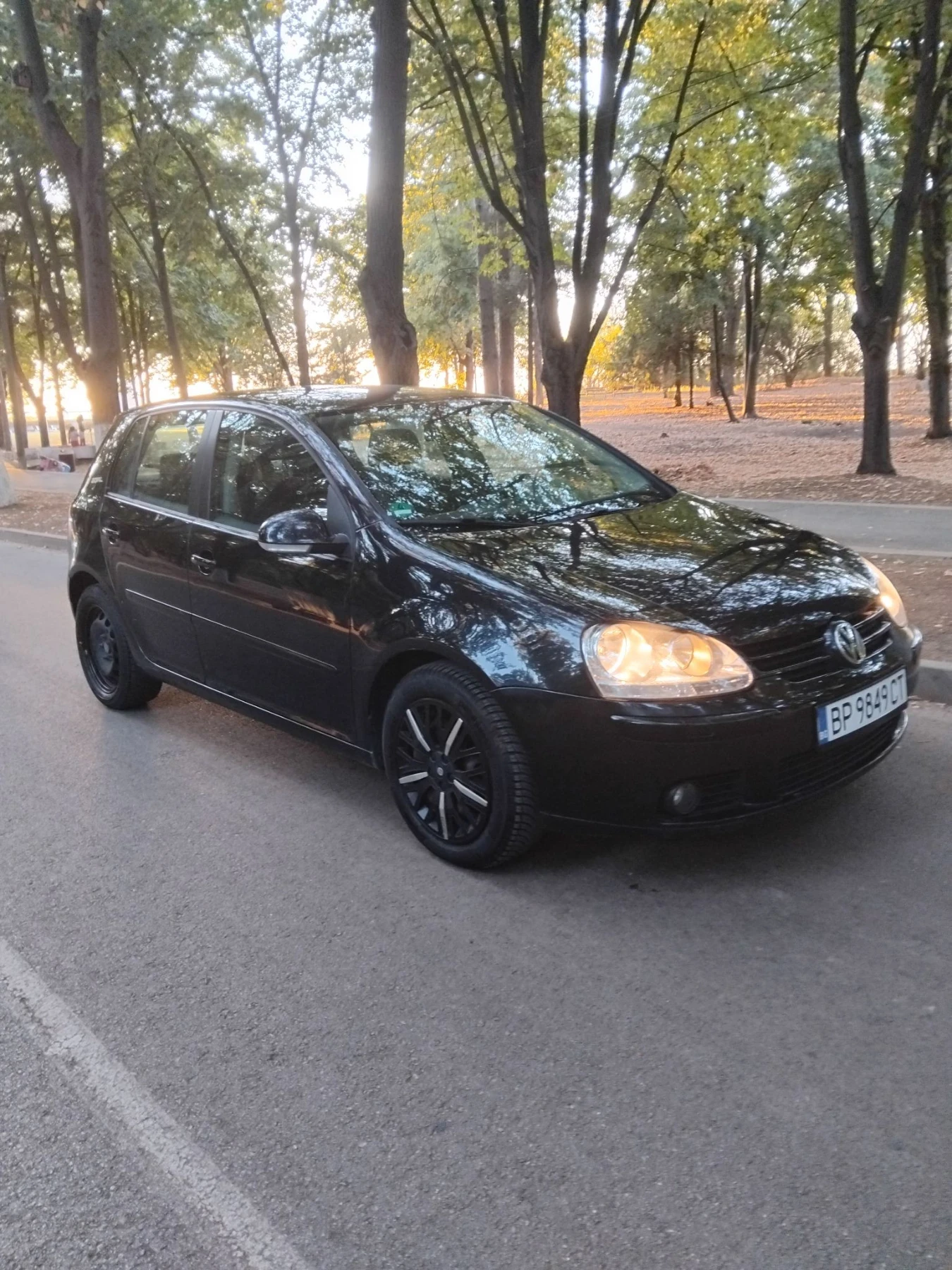 VW Golf, снимка 2 - Автомобили и джипове - 55695264