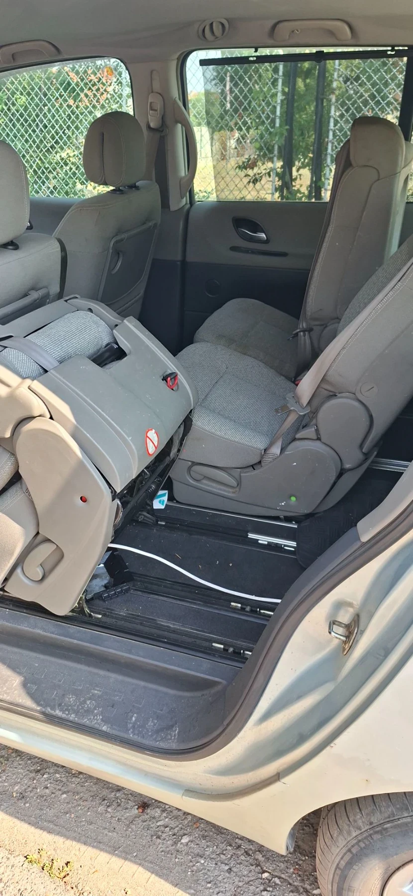 Renault Espace 1.9TDCI 120 к.с  7 места , снимка 5 - Автомобили и джипове - 55740685