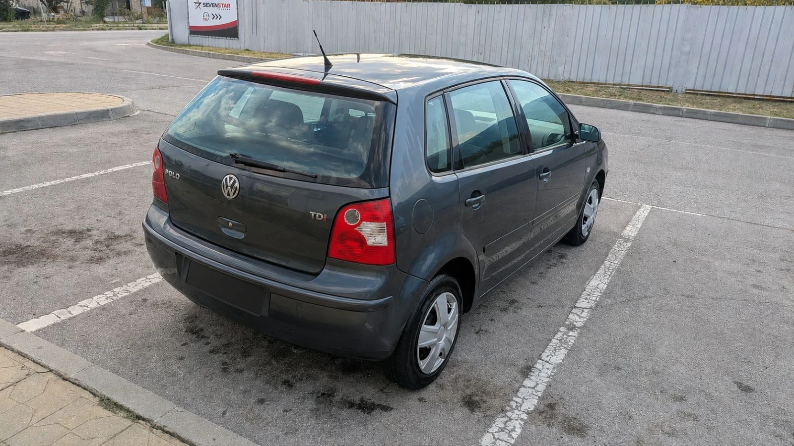 VW Polo 1.4 TDI, 75к.с., снимка 6 - Автомобили и джипове - 55767381