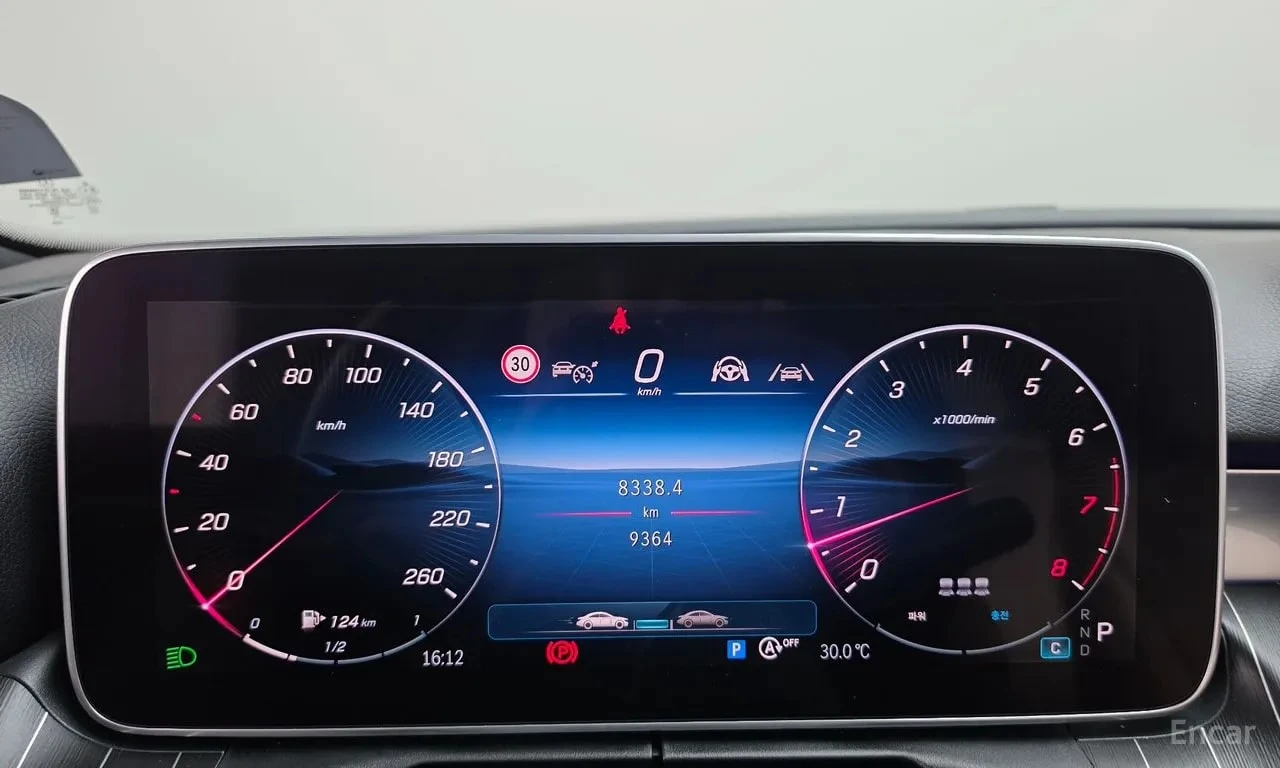 Mercedes-Benz C 300 BURMESTER| HUD| 360| AMBIENT| ОБДУХ| ПАМЕТ| 2 КЛЮЧ, снимка 8 - Автомобили и джипове - 55871602