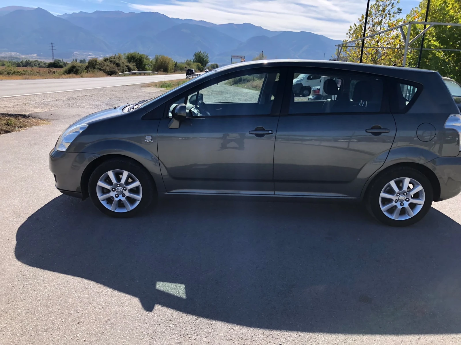 Toyota Corolla verso 1.8 AVTOMAT  | Mobile.bg � ����������� 9