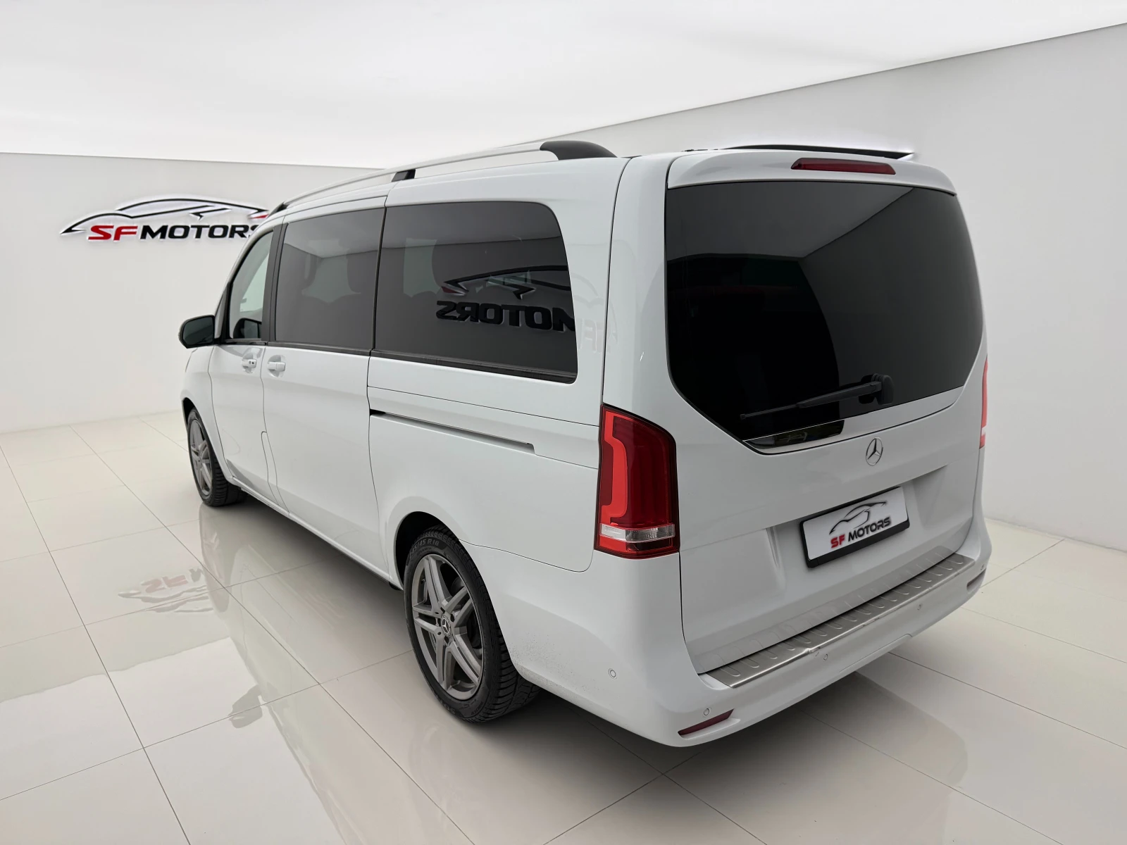 Mercedes-Benz V 300, снимка 6 - Автомобили и джипове - 56359097