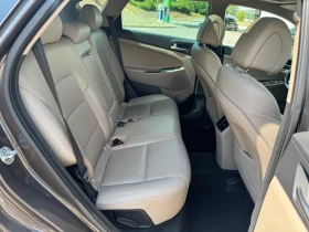 Hyundai Tucson Бензин-Автомат/177к.с/ПЪЛНА СЕРВИЗНА ИСТОРИЯ/НОВА, снимка 15