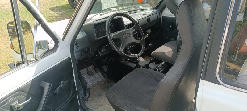 Lada Niva, снимка 7 - Автомобили и джипове - 47401292