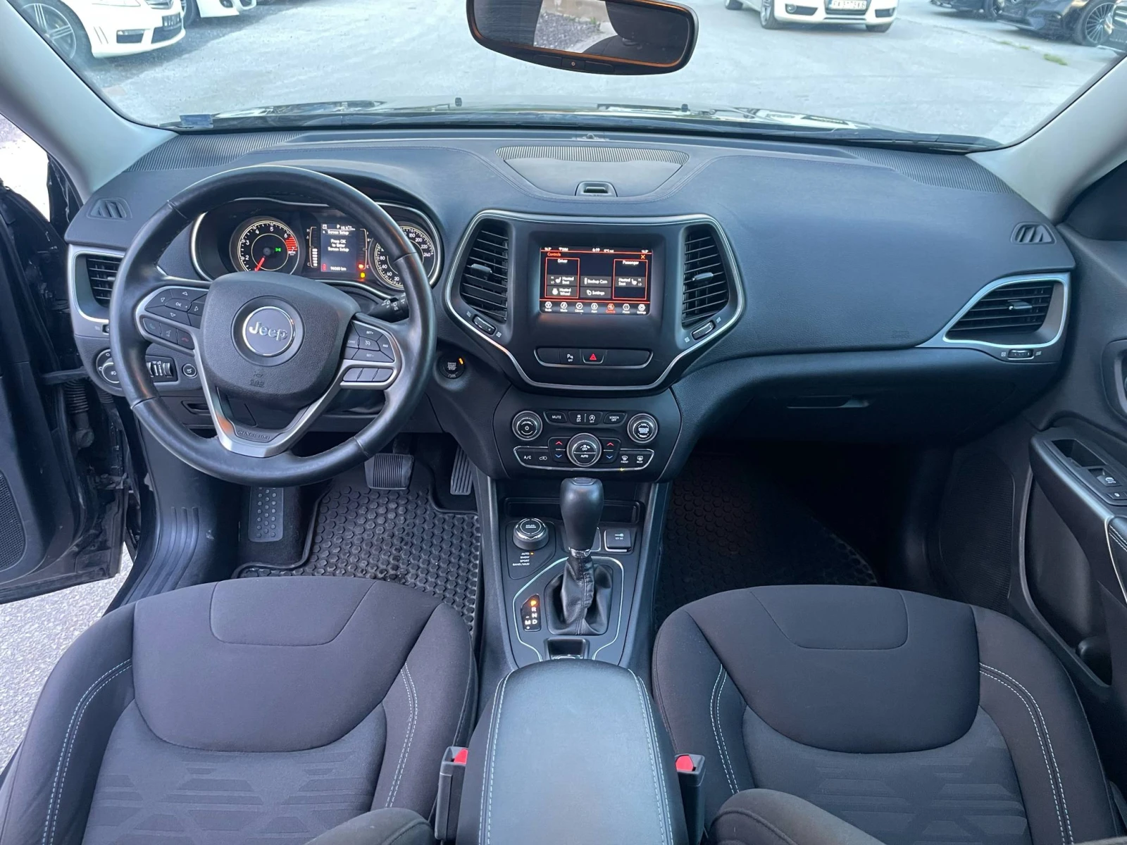 Jeep Cherokee 2.4 i - изображение 10
