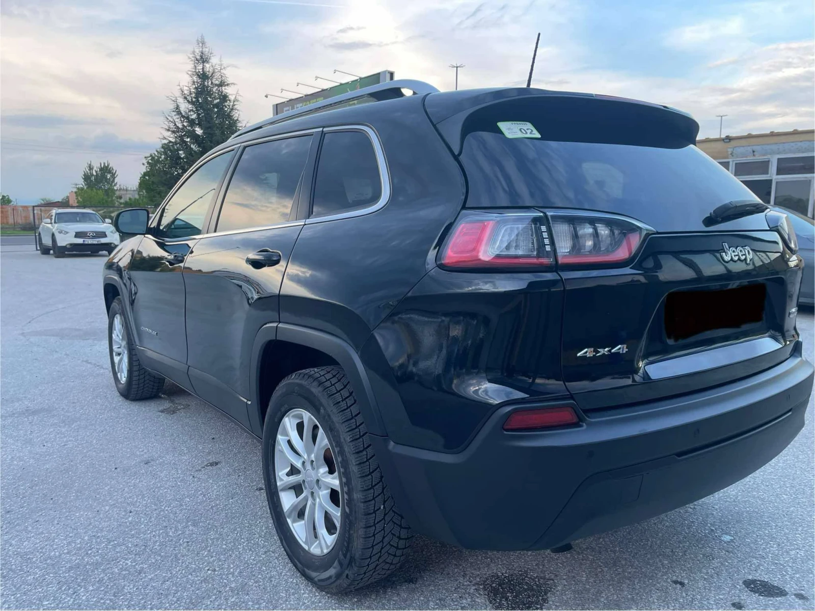 Jeep Cherokee 2.4 i - изображение 3