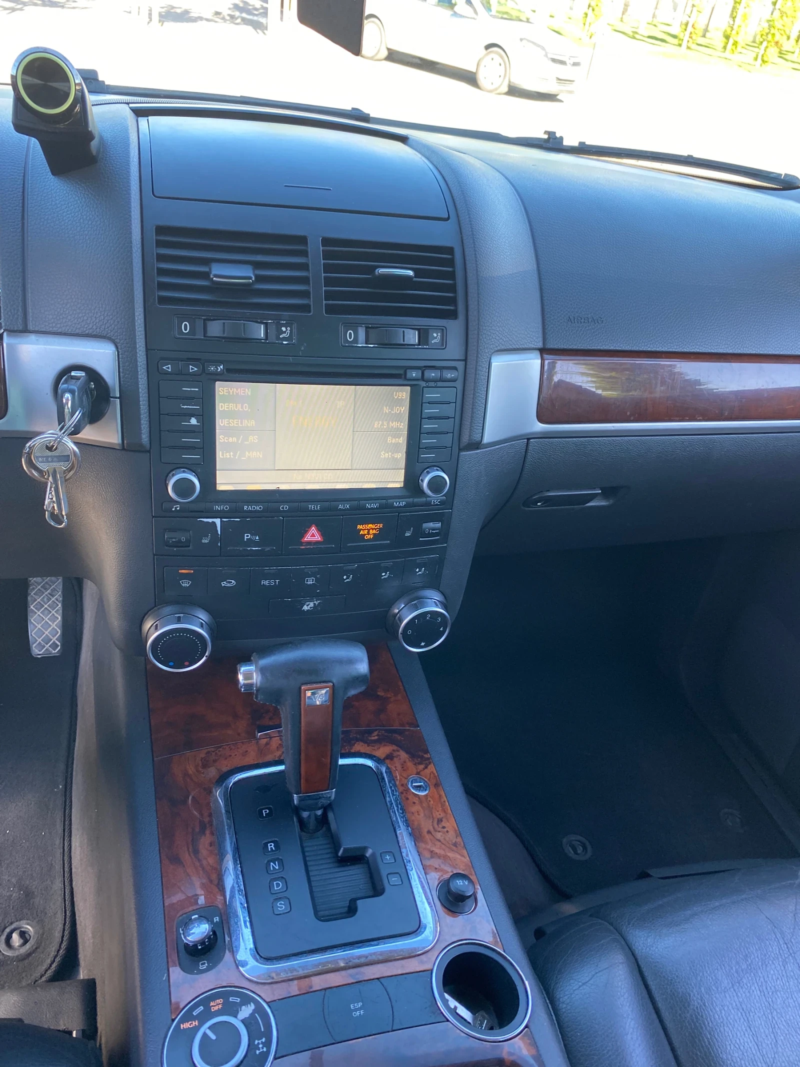 VW Touareg WV Toareg 3.0 TDI V6 - изображение 8